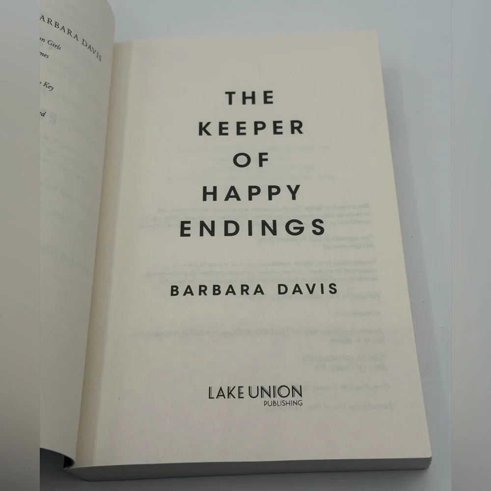 The Keeper of Happy Endings by Barbara Davis (Paperback Book, 2021)